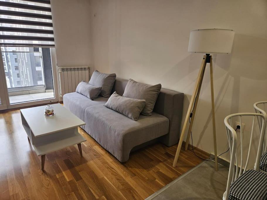 Milo Apartment سكوبجي المظهر الخارجي الصورة