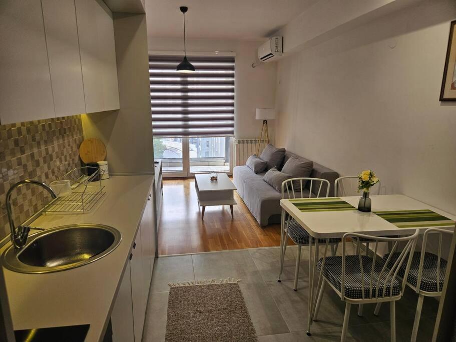 Milo Apartment سكوبجي المظهر الخارجي الصورة