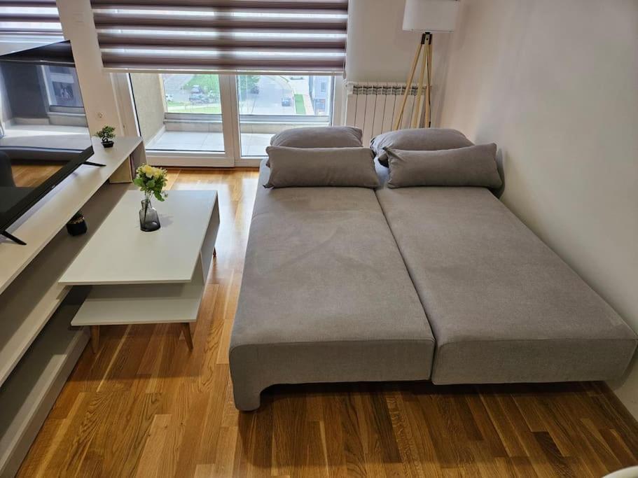 Milo Apartment سكوبجي المظهر الخارجي الصورة