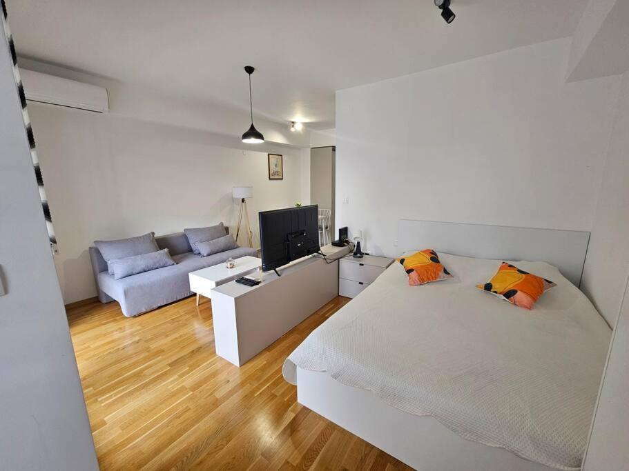 Milo Apartment سكوبجي المظهر الخارجي الصورة