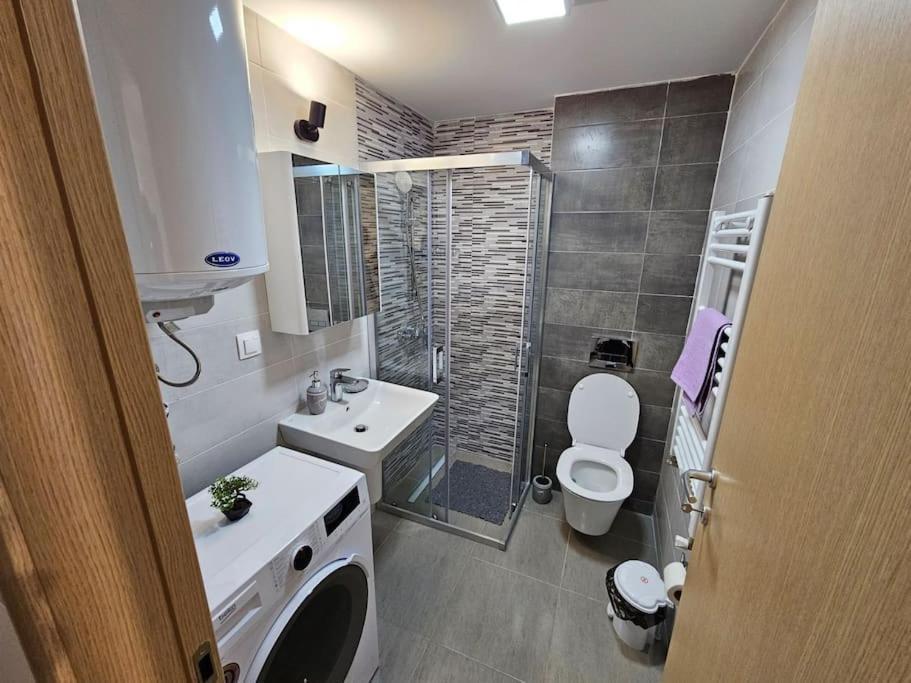 Milo Apartment سكوبجي المظهر الخارجي الصورة